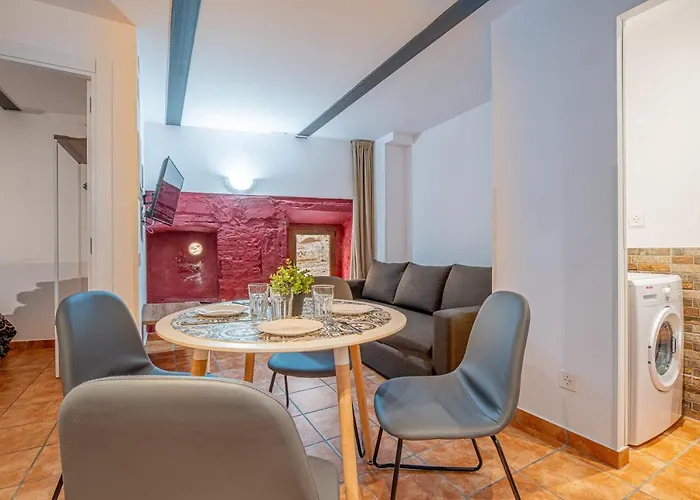 Apartamento 1 En La Muralla Romana Junto A La Catedral