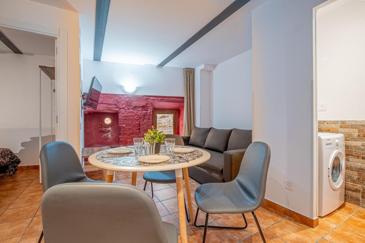 Appartement 1 En La Muralla Romana Junto A La Catedral *